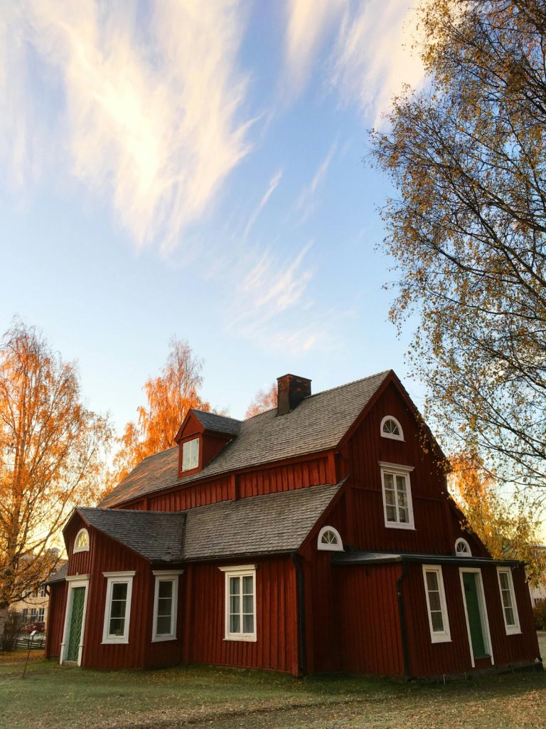 How to find International Real Estate Investment Opportunities for Short-Term Rentals